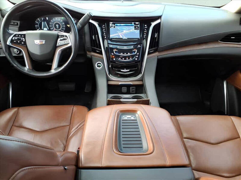 2019 Cadillac Escalade Premium Luxury