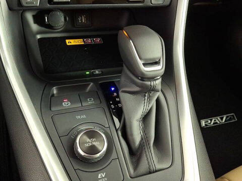 2025 Toyota RAV4 Hybrid XLE Premium