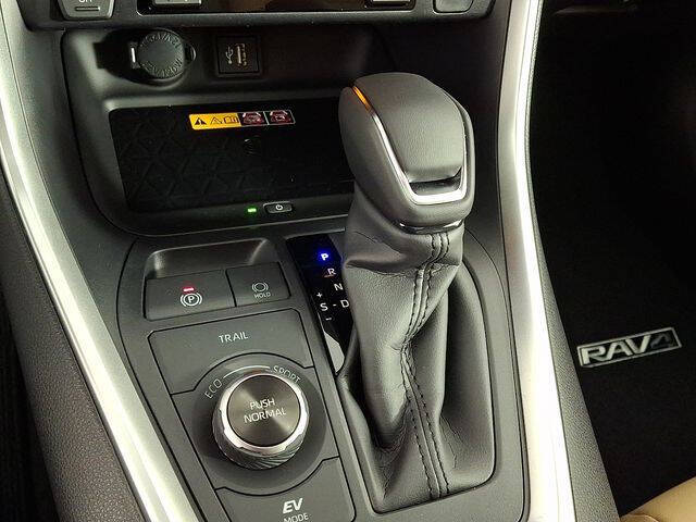 2025 Toyota RAV4 Hybrid XLE Premium