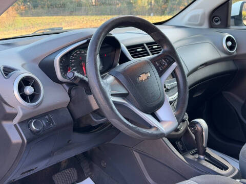 2018 Chevrolet Sonic LT Auto Fleet