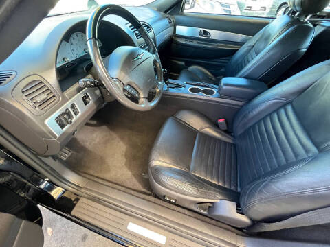 2002 Ford Thunderbird Deluxe