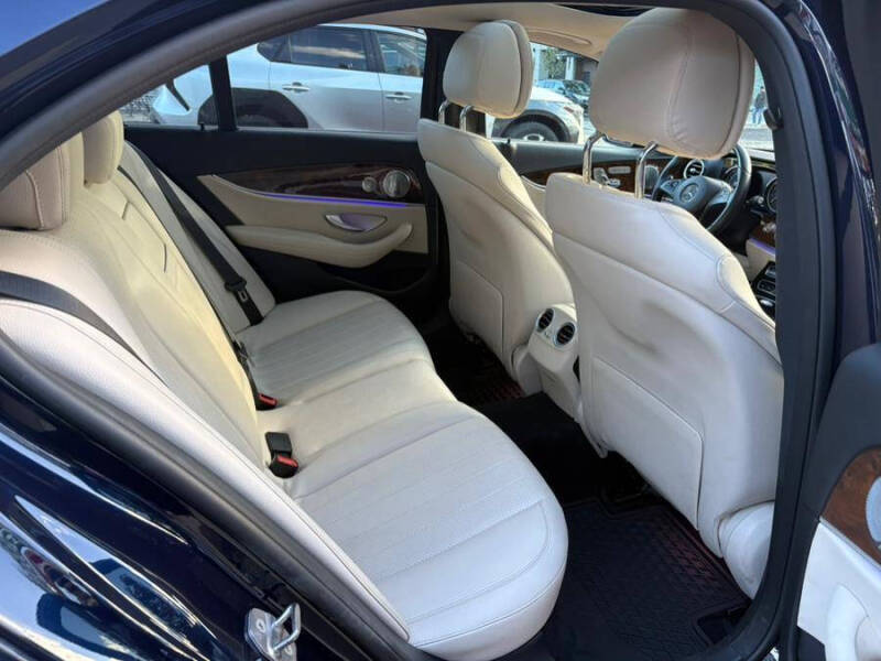 2017 Mercedes-Benz E-Class E 300 4MATIC