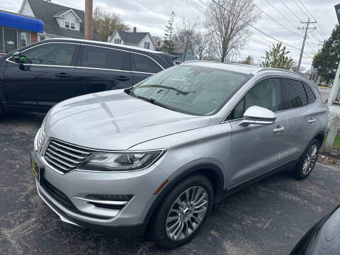 2017 Lincoln MKC for sale at PAPERLAND MOTORS - Fresh Inventory in Green Bay WI