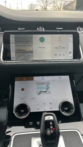 2022 Land Rover Range Rover Evoque P250 SE