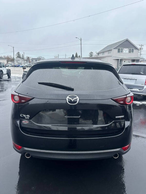 2020 Mazda CX-5 Touring photo 9