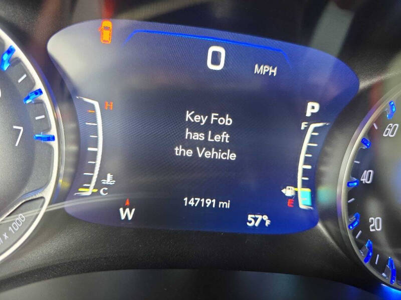 2017 Chrysler Pacifica Touring-L Plus