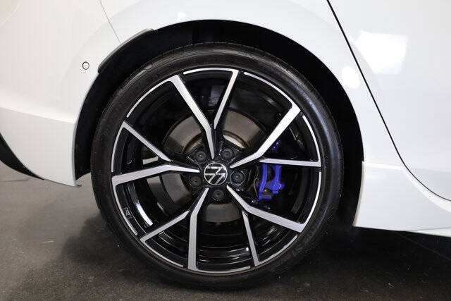 2024 Volkswagen Golf R 4Motion