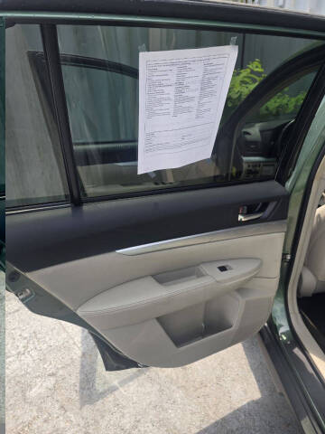 2012 Subaru Outback 2.5i Premium