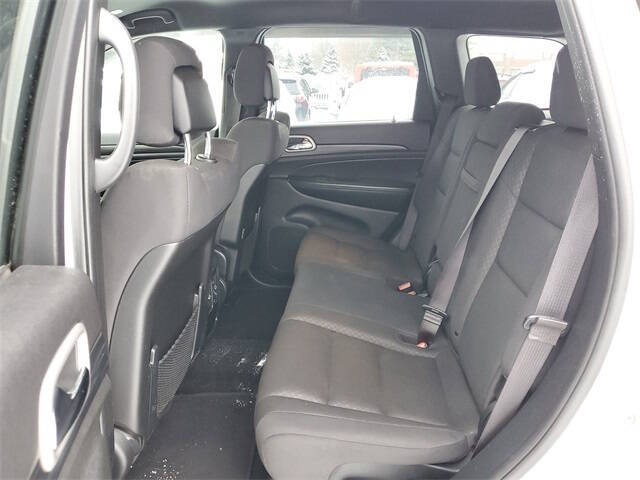 2020 Jeep Grand Cherokee Laredo E