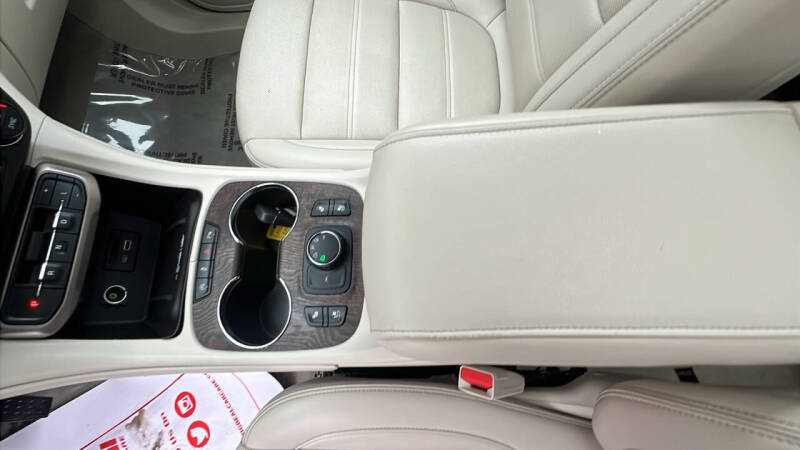 2021 GMC Acadia Denali