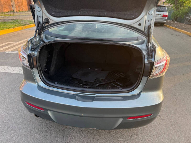 2012 Mazda MAZDA3 i Touring