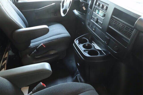 2019 Chevrolet Express 2500