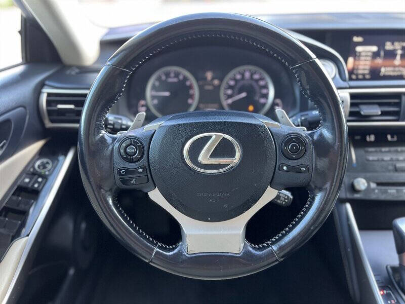 2016 Lexus IS 200t