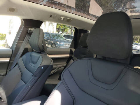 2025 Volvo EX90 Twin Performance Ultra 7P