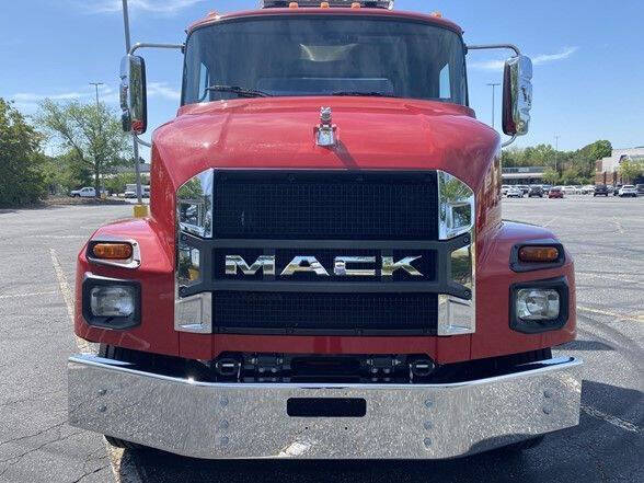 2024 Mack MD6