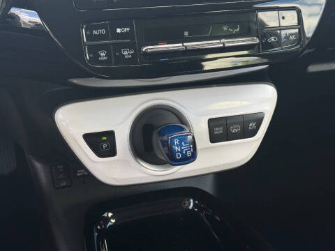 2017 Toyota Prius Prime Plus