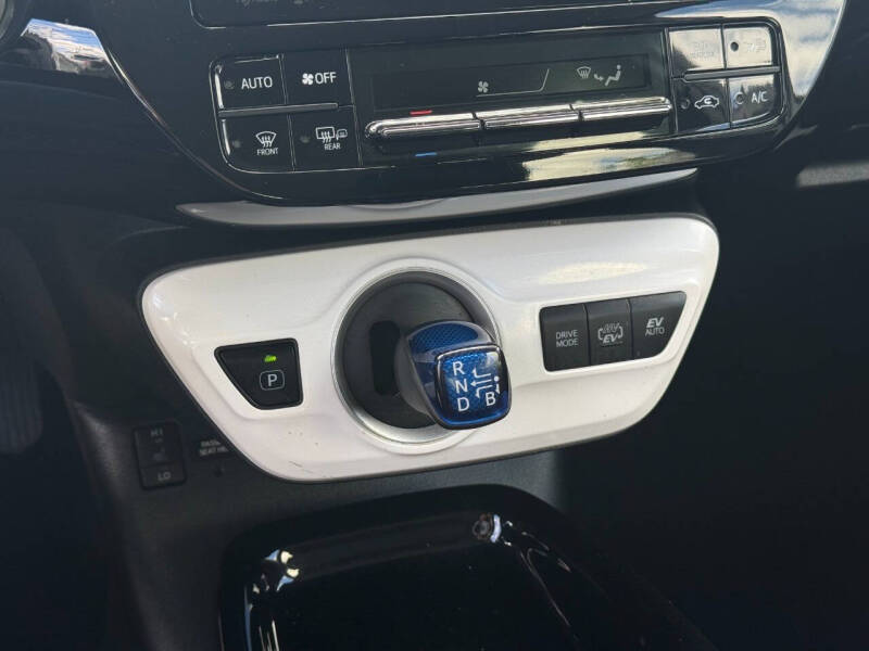 2017 Toyota Prius Prime Plus