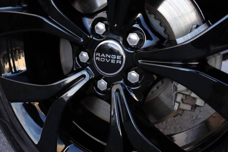 2023 Land Rover Range Rover Evoque P250 SE