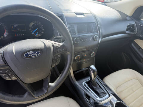 2016 Ford Edge SE
