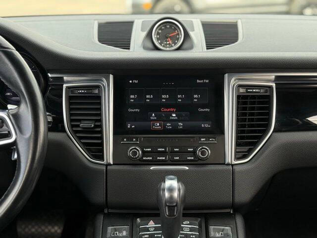 2017 Porsche Macan