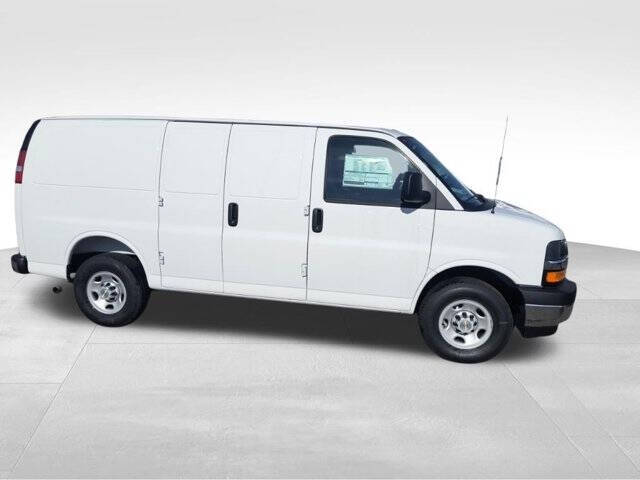 2026 Chevrolet Express 2500