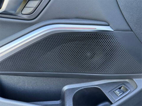 2024 BMW 3 Series 330i