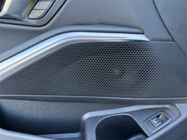 2024 BMW 3 Series 330i