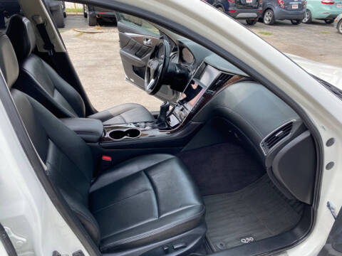 2018 Infiniti Q50 3.0T Luxe