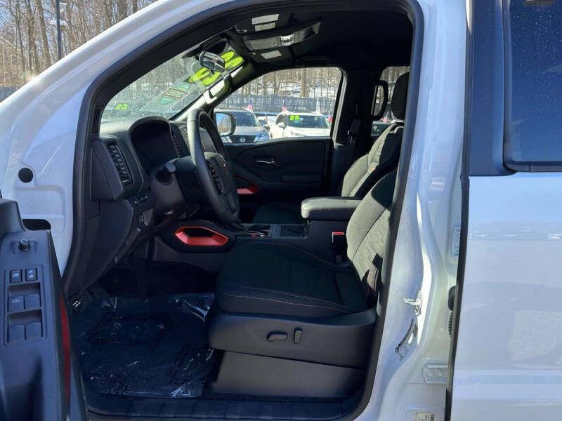 2023 Nissan Frontier