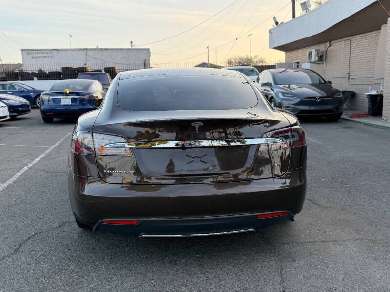2013 Tesla Model S