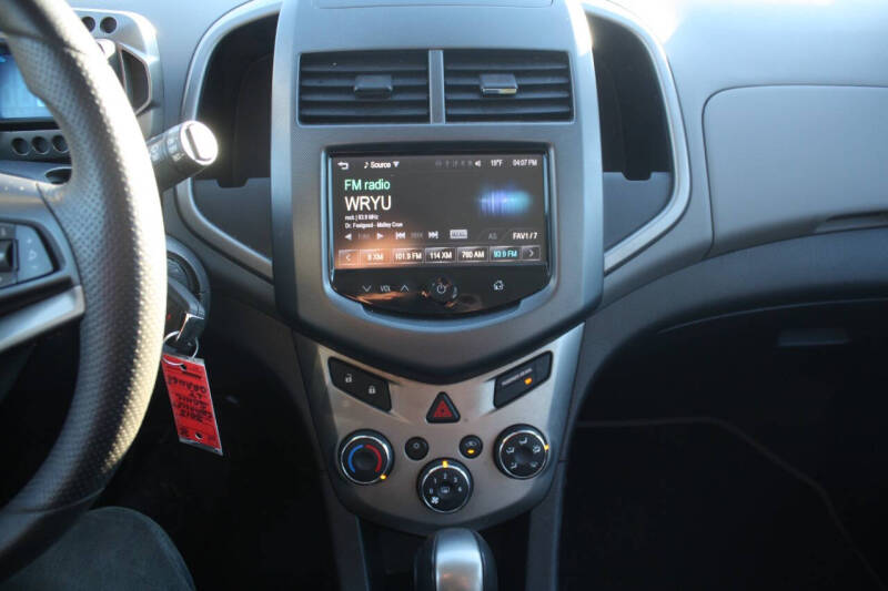 2013 Chevrolet Sonic LT Auto