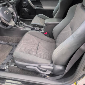 2011 Scion tC