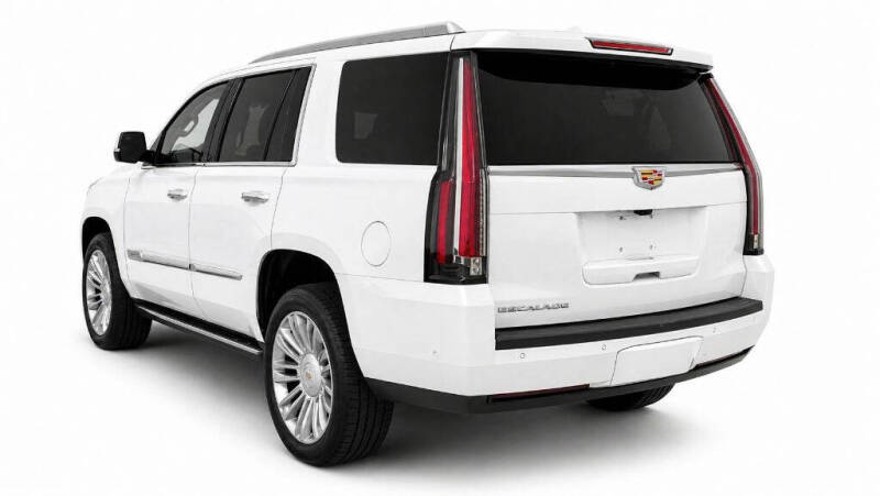 2017 Cadillac Escalade Platinum