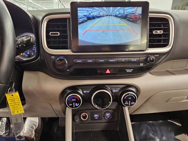 2021 Hyundai Venue SEL