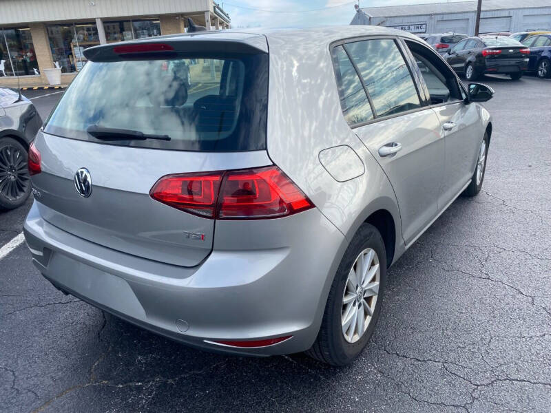 2016 Volkswagen Golf TSI S