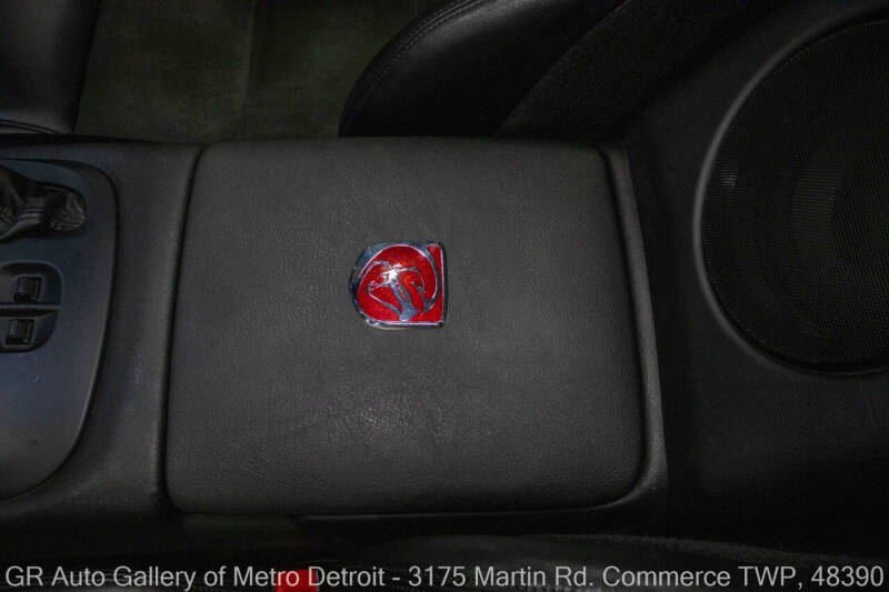 2004 Dodge Viper SRT-10
