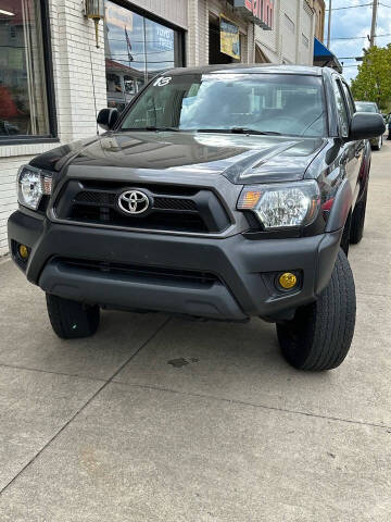 2013 Toyota Tacoma for sale at Lahm Motor Co. in Sugarcreek OH