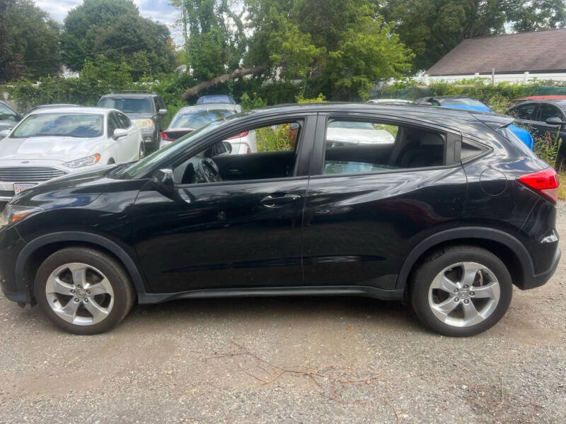 2016 Honda HR-V LX's photo