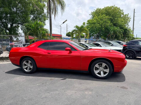 2021 Dodge Challenger SXT