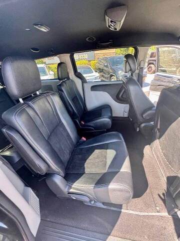 2017 Dodge Grand Caravan SXT