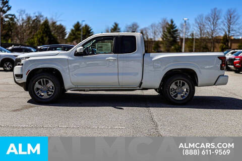 2025 Nissan Frontier SV