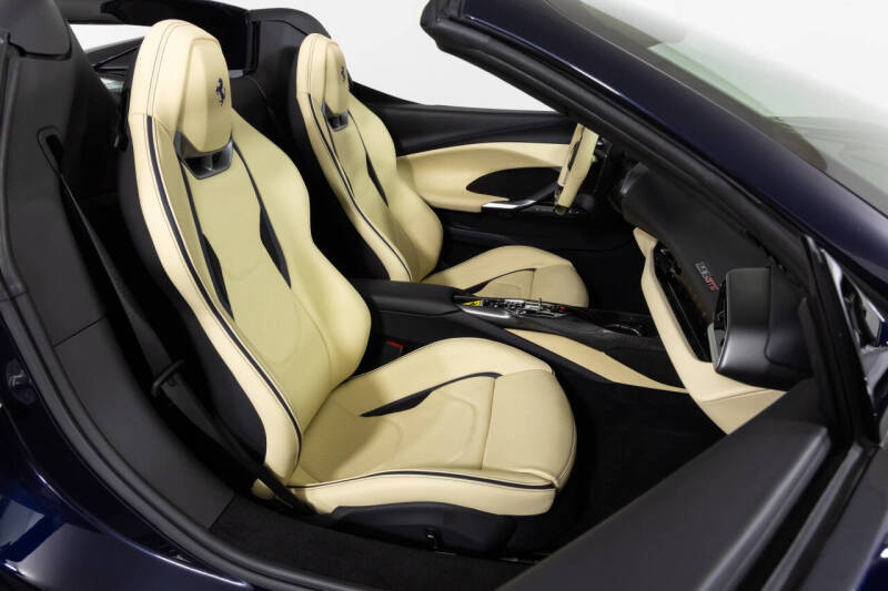 2024 Ferrari 296 GTS