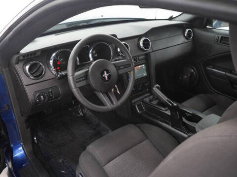 2007 Ford Mustang V6 Deluxe