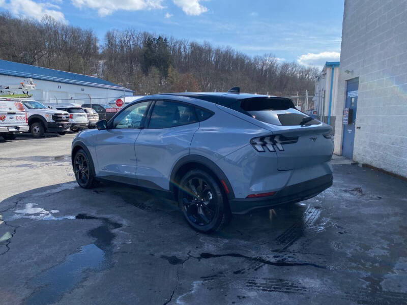 2024 Ford Mustang Mach-E Select