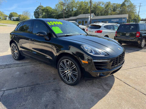 2017 Porsche Macan S