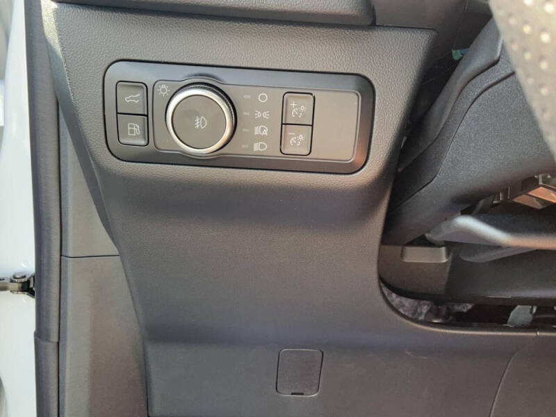 2026 Ford Escape Hybrid ST-Line Select