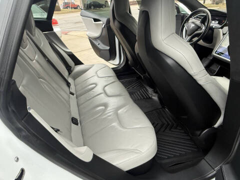 2015 Tesla Model S P85D