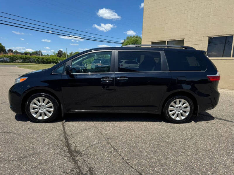2015 Toyota Sienna