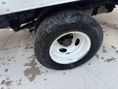 2016 Ford E-Series E-450 SD