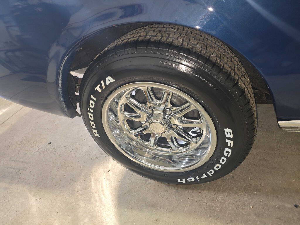 1965 Ford Mustang 25